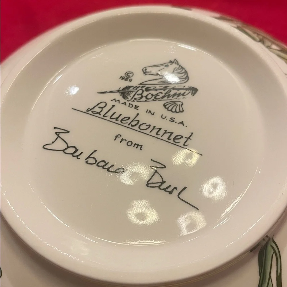 Boehm Bluebonnet Bowl, from former First Lady Barbara Bush in 1989.
